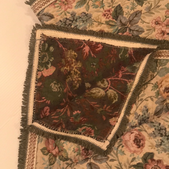 Made in Italy Gorgeous Flowers vintage throw - Picture 3 of 9